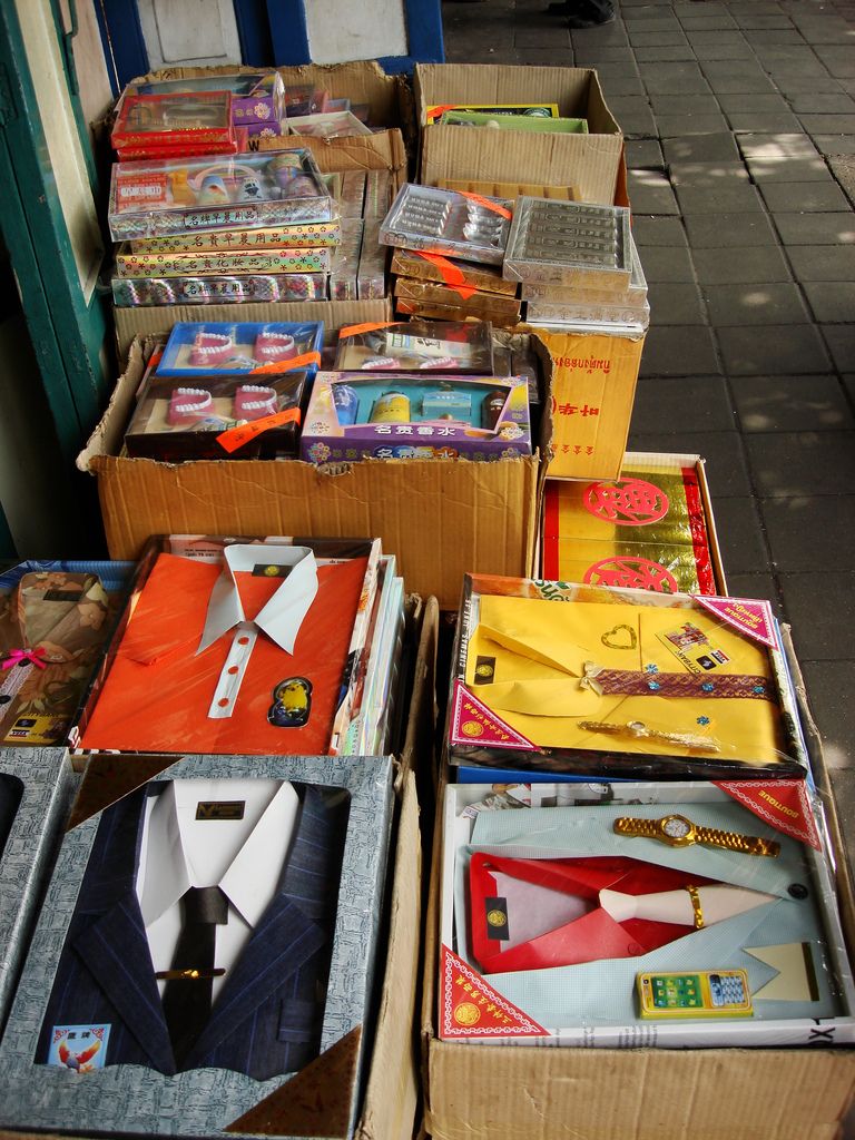 perlengkapan cheng beng 2026